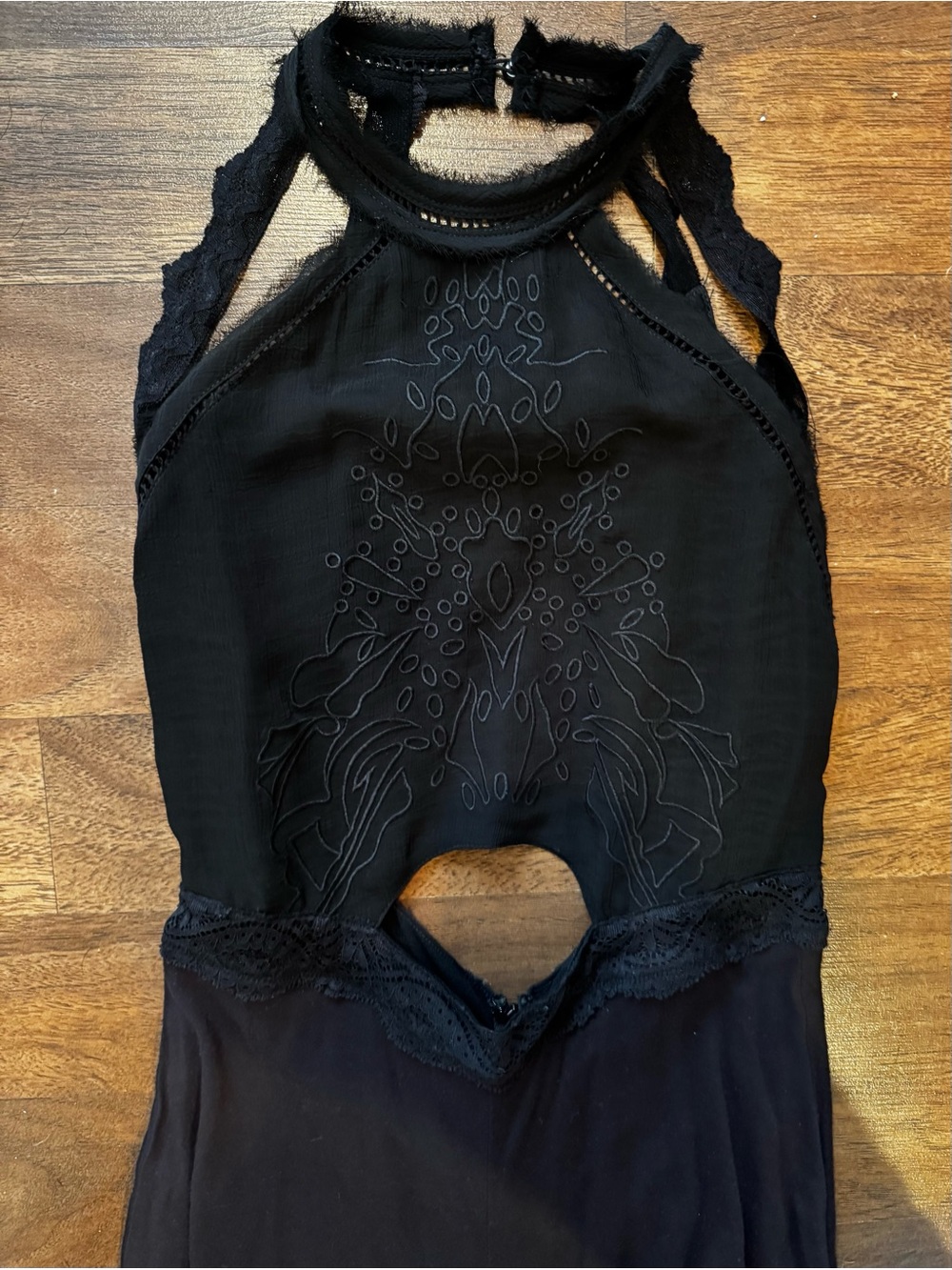 Free People Vintage Black Wide Leg Jumpsuit with Embroidery and Cut Out - Size S - Picture 3 of 7